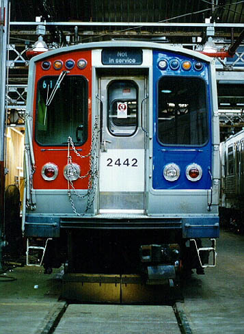 https://www.chicago-l.org/trains/gallery/images/2400/cta2442.jpg
